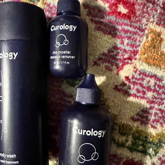 Curology bundle - Picture 3 of 6